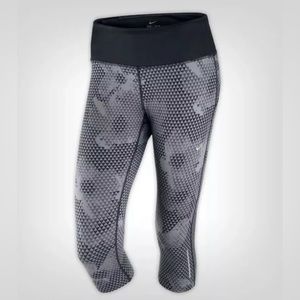 Nike Epic Run Capris Size SM Crop Pant Legging Gray Black 625183